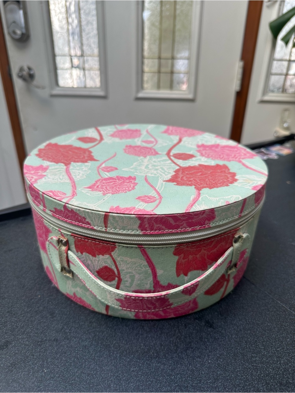 Floral Round Hat Box - Mint & Pink
